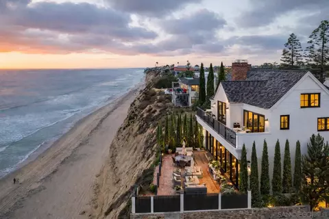 200 Neptune # -2, Encinitas, CA 92024