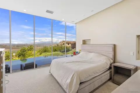 Bedroom - 13220 Highlands Ranch Rd, Poway, CA 92064 photo 2 of 4