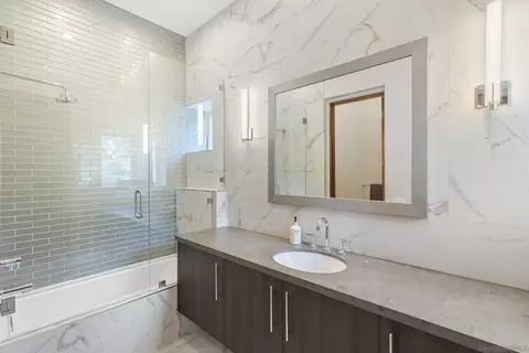 Bath - 13220 Highlands Ranch Rd, Poway, CA 92064 photo 2 of 6