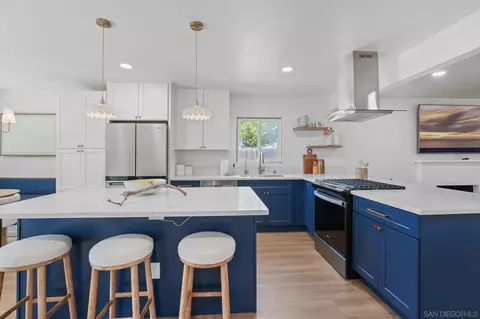 Kitchen - 336 Cadillac Cir, Oceanside, CA 92054 photo 2 of 4