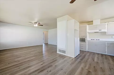 Living - 13147 Shenandoah Dr, Lakeside, CA 92040 photo 4 of 5