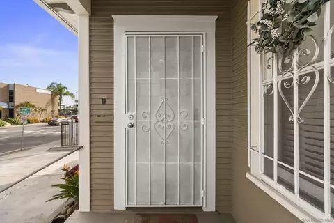 Entry Way - 4020-22 Front St, San Diego, CA 92103 photo 1 of 2