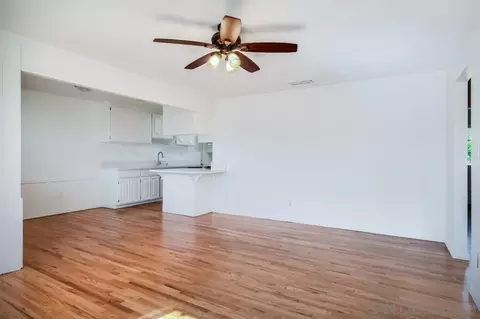 Living - 752 Hillsview, El Cajon, CA 92020 photo 4 of 4