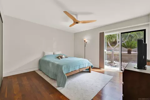 Bedroom - 16117 Martincoit Rd, Poway, CA 92064 photo 7 of 10