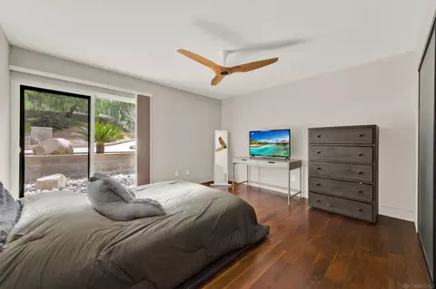Bedroom - 16117 Martincoit Rd, Poway, CA 92064 photo 10 of 10