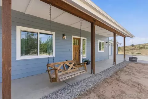 Exterior - 428 Washington St, Ramona, CA 92065 photo 3 of 12