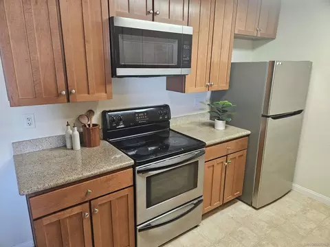 Kitchen - 180 Chambers #21, El Cajon, CA 92020 photo 4 of 4