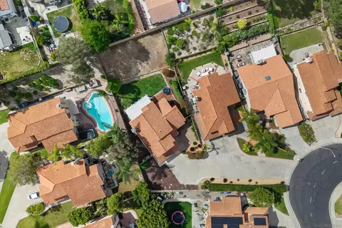 View/Area - 1865 Ithaca Dr, Vista, CA 92081 photo 4 of 9
