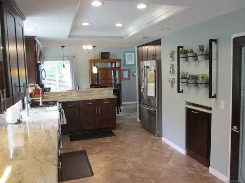 Kitchen - 5013 Chalet Dr, Oceanside, CA 92057 photo 2 of 3