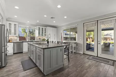 Kitchen - 424 Hidden Trails Rd, Escondido, CA 92027 photo 2 of 6