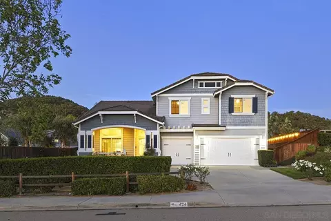 424 Hidden Trails Rd, Escondido, CA 92027