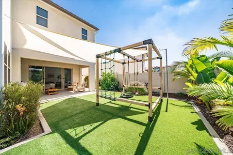 Exterior - 691 Westbrook Loop, San Marcos, CA 92078 photo 5 of 15