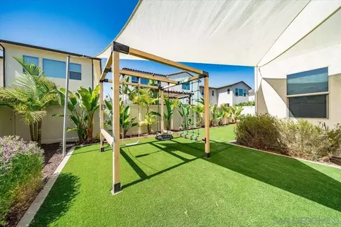 Exterior - 691 Westbrook Loop, San Marcos, CA 92078 photo 7 of 15