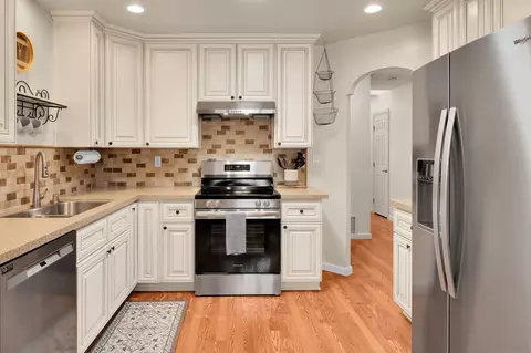 Kitchen - 13447 Orange Blossom Ln, Poway, CA 92064 photo 2 of 3