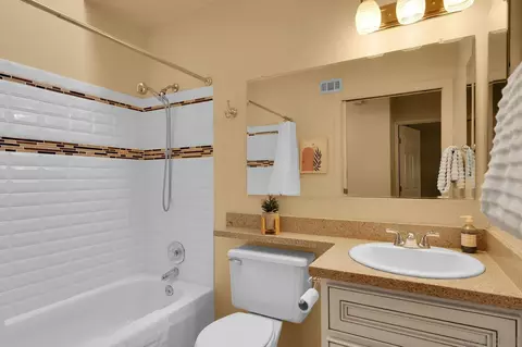 Bath - 13447 Orange Blossom Ln, Poway, CA 92064 photo 3 of 3