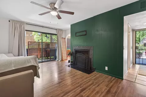 Living - 2157 Arnold #201, Alpine, CA 91901 photo 1 of 2