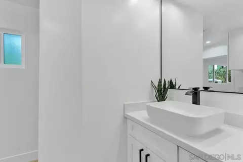Bath - 2612 Miller, Escondido, CA 92029 photo 1 of 7