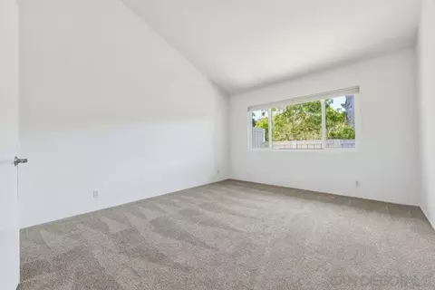 Bedroom - 8048 Caminito Gianna, La Jolla, CA 92037 photo 4 of 4