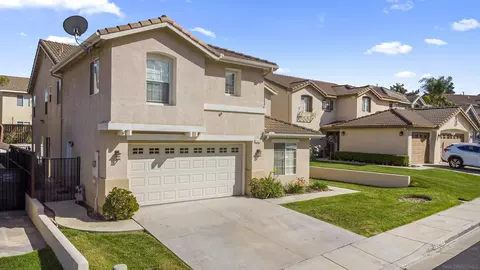 2525 Ash St, Corona, CA 92881