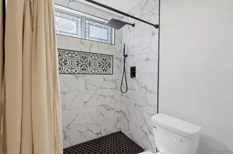 Bath - 10218 Pebble Beach Dr, Santee, CA 92071 photo 3 of 4