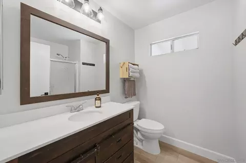 Bath - 10218 Pebble Beach Dr, Santee, CA 92071 photo 4 of 4