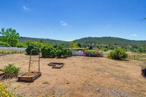Exterior - 14475 Pebble Cyn, Poway, CA 92064 photo 16 of 20