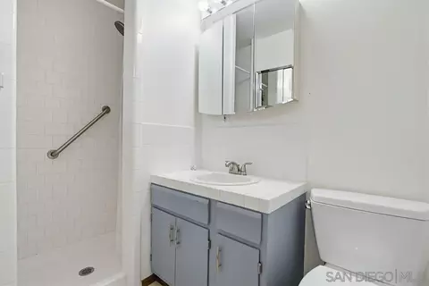 Bath - 14475 Pebble Cyn, Poway, CA 92064 photo 2 of 5