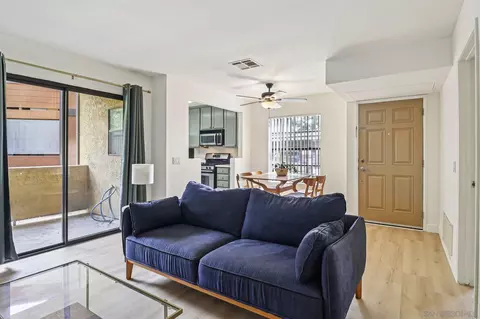 10611 SW Dabney Dr #11, San Diego, CA 92126