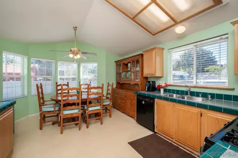 Dining - 15935 Spring Oaks Rd #124, El Cajon, CA 92021 photo 1 of 2