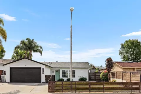 8631 Flanders, San Diego, CA 92126