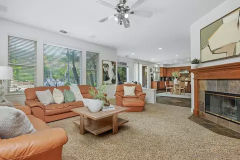 Living - 11766 Treadwell Dr, Poway, CA 92064 photo 5 of 5
