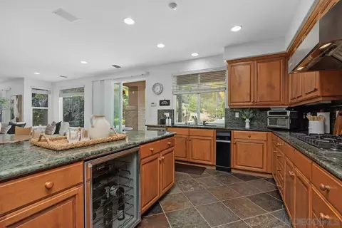 Kitchen - 11766 Treadwell Dr, Poway, CA 92064 photo 3 of 4