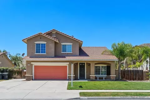 1427 Alabaster, Hemet, CA 92545