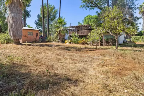 Exterior - 9361 Hollyhock Rd, Spring Valley, CA 91977 photo 12 of 16