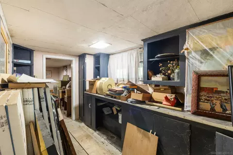 Entry Way - 9361 Hollyhock Rd, Spring Valley, CA 91977 photo 1 of 2