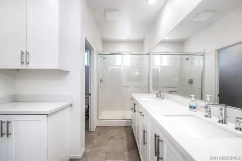 Bath - 7700 Jasmine Ct, Santee, CA 92071 photo 2 of 3