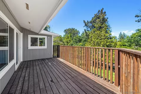 Exterior - 2927 Pheasant, Julian, CA 92036 photo 5 of 7