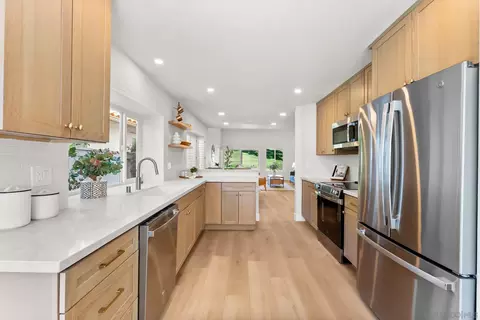 Kitchen - 4676 Barcelona, Oceanside, CA 92056 photo 1 of 4