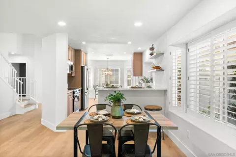 Dining - 4676 Barcelona, Oceanside, CA 92056 photo 5 of 5