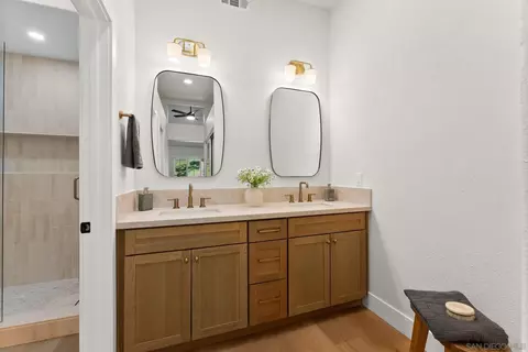 Bath - 4676 Barcelona, Oceanside, CA 92056 photo 2 of 3