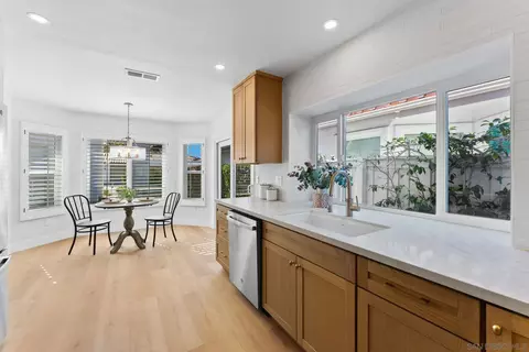 Kitchen - 4676 Barcelona, Oceanside, CA 92056 photo 2 of 4