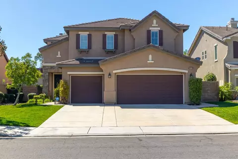 35631 Sainte Foy St, Murrieta, CA 92563