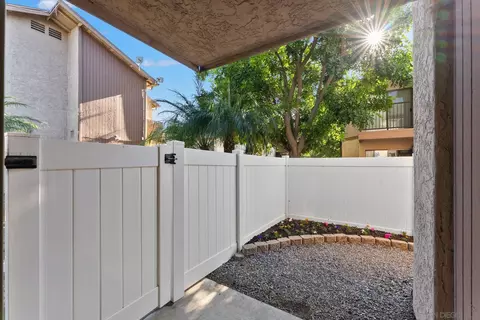 Exterior - 12740 Laurel St #408, Lakeside, CA 92040 photo 4 of 12