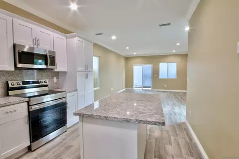 903 Concepcion Ave # -5, Spring Valley, CA 91977
