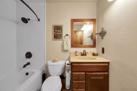 Bath - 10354 Elmdale Dr, Spring Valley, CA 91977 photo 1 of 2