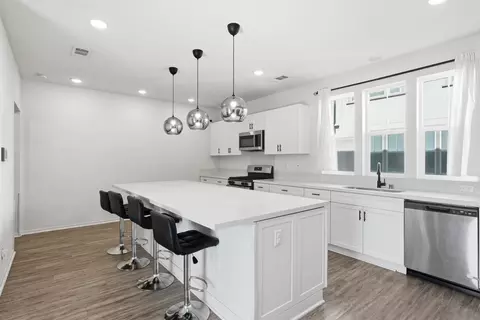 5300 Calle Rockfish #2, San Diego, CA 92154
