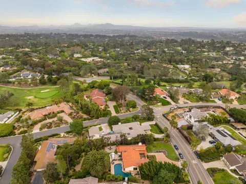View/Area - 1450 Highland Dr, Solana Beach, CA 92075 photo 4 of 6