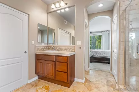Bath - 3986 Sacramento, La Mesa, CA 91941 photo 7 of 11