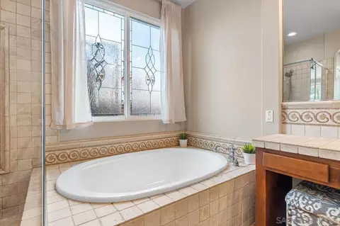 Bath - 3986 Sacramento, La Mesa, CA 91941 photo 6 of 11