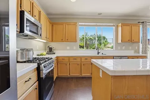 Kitchen - 1171 Prussian Way, Oceanside, CA 92057 photo 1 of 4